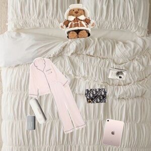 Luxurious Cream Bedding Set